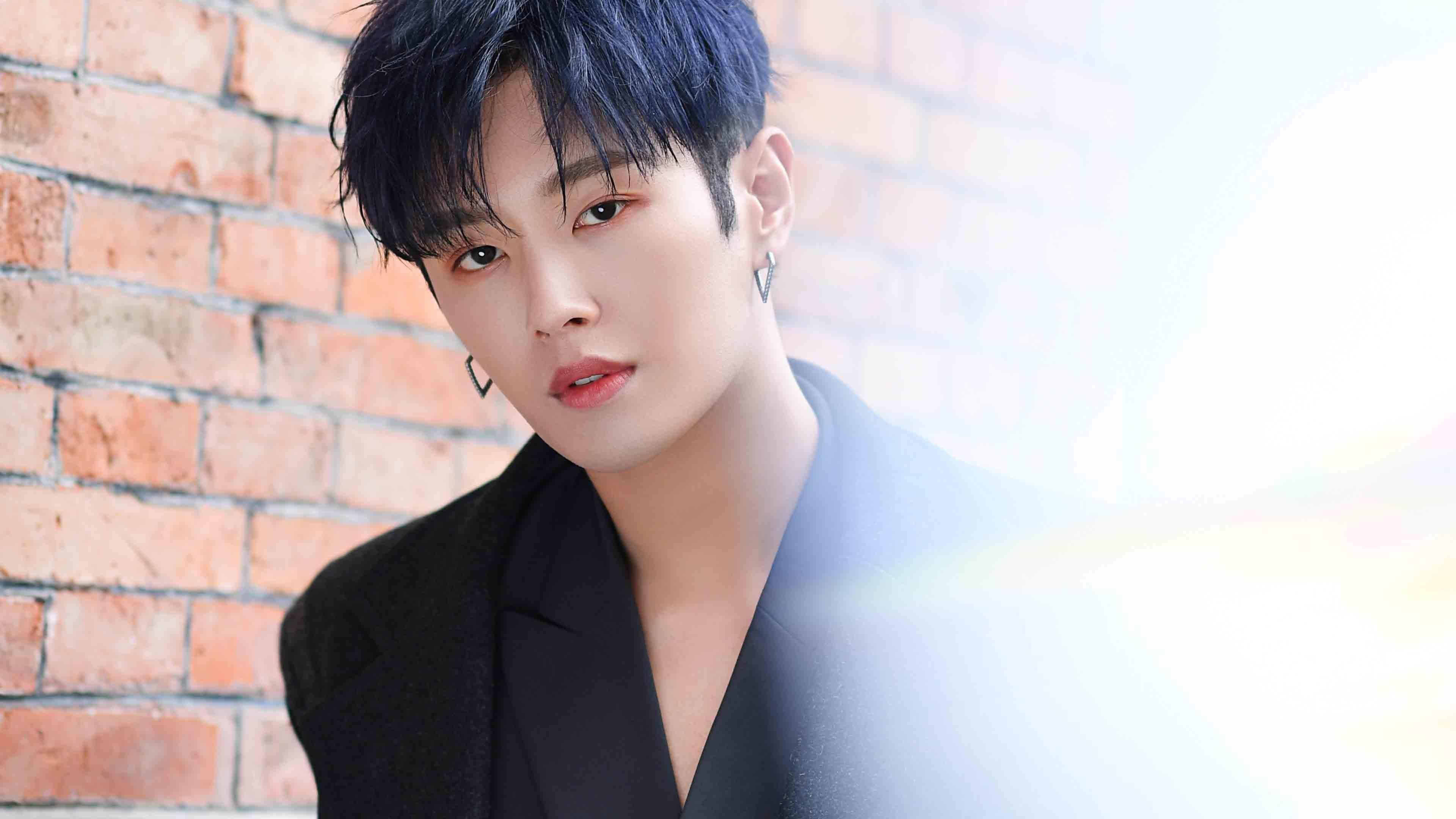 “逆境突围：车手在极端环境的豪迈征程”，逆境突袭简介