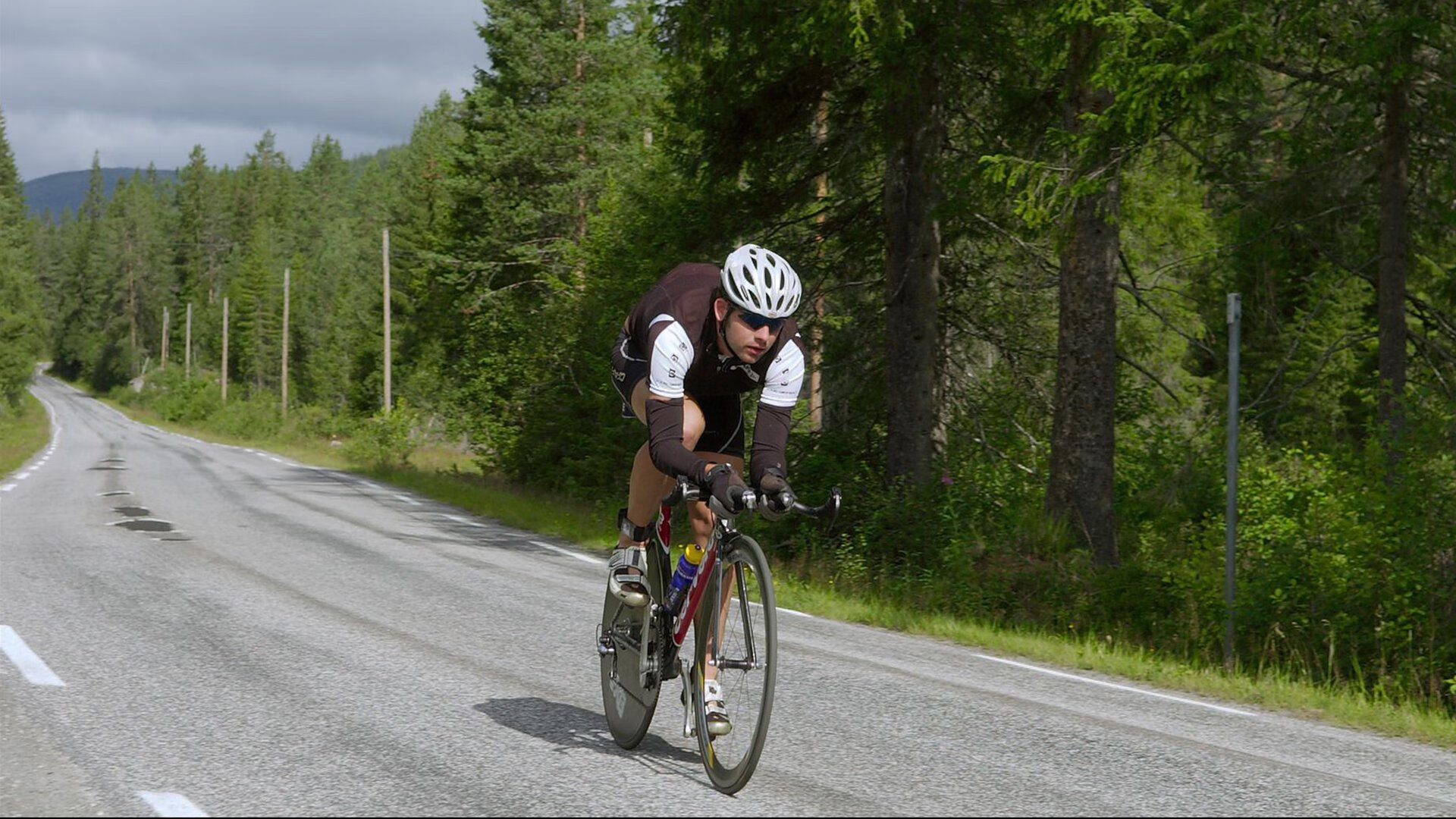 焦点战术调整引发讨论，焦点战术调整引发讨论的问题